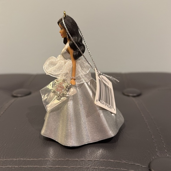 Heirloom Collection | Barbie 25th Anniversary Edition Ornament - Picture 2 of 12